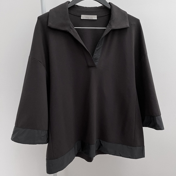 Liviana Conti v-neck top with collar XL black mixed media 3/4 sleeves Italy - Picture 1 of 7